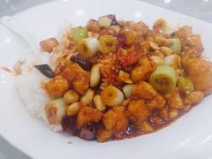 蜀香宫爆鸡丁-东兴寒舍老北京炸酱面(三里河路店)