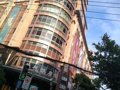 -梅龙镇广场