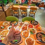 乌鲁木齐这里！！大学生的穷鬼快乐屋[流泪]