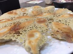-周家大连水饺(美专校街店)
