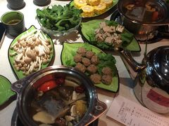 -一叶一世界·素食餐厅(锦华万达店)
