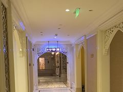 -麓湖国际水疗