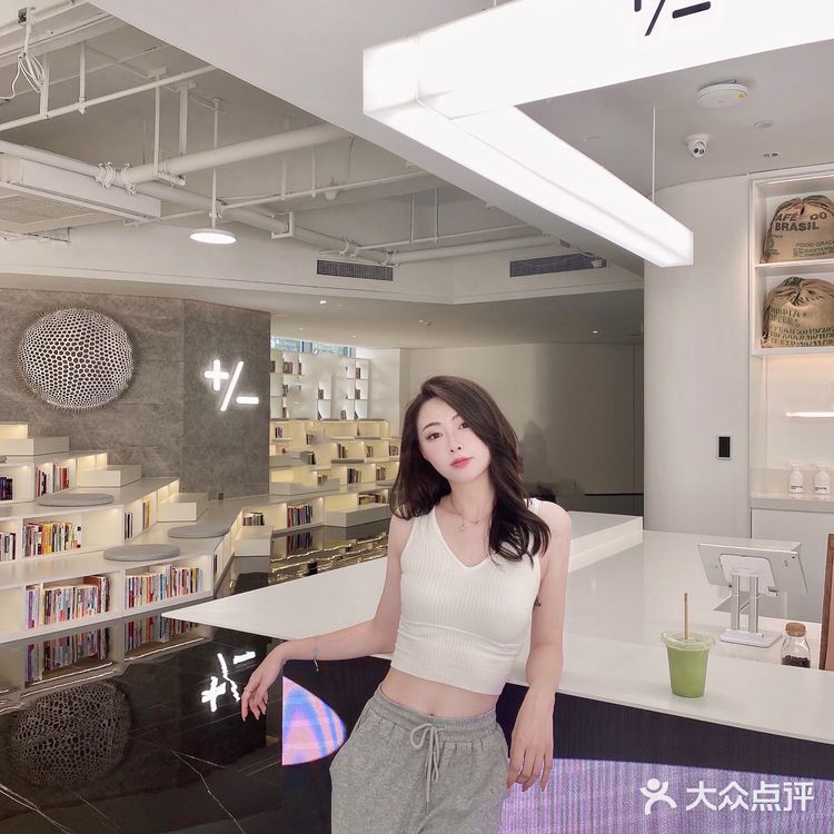 泉州探店|简约高级的➕➖咖啡by利郎⚪️🔴