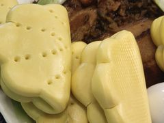 -川流不息·地道川菜·小龙虾(松东路店)