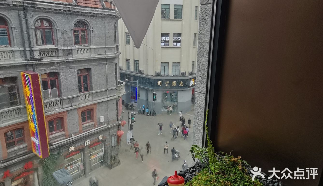 外滩附近一定要来打卡这家漂亮饭[爱吃]
