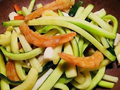 -玖尹-新派中式餐酒馆