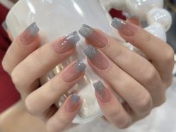 -爱纶美·美甲美睫半永久