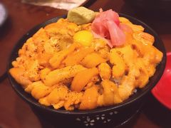三色海胆饭-魔丼屋(日月光店)