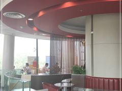 大堂-麦当劳(展览路店)