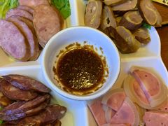 -闯关东东北农家菜(崂山石老人店)