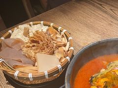 -毛辣果·酸
