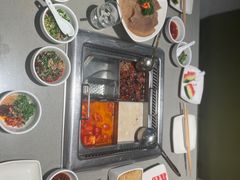 -海底捞火锅(珠影星光城夜宵主题店)