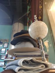 -小戈男士复古理发馆barber shop