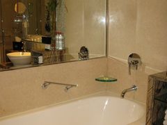 澡盆-苏州金鸡湖尼盛万丽酒店