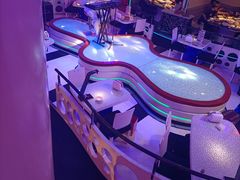 -巴特餐饮6加1音乐餐吧·新疆菜