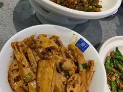 梅干菜炒莲藕-兰湘子·湘菜小炒(民乐园店)