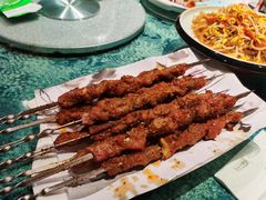 烤羊肉串-孔雀裡融合餐厅