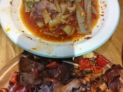 -隔壁老王·家常云南菜(花巷店)