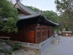 -石峰岩寺
