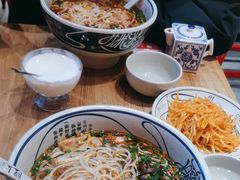 -陇上秦轩西安biangbiang面(EFC欧美金融商业城店)