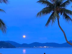-JW万豪厨房餐厅·滨海草坪烧烤·海鲜·海景(三亚绿发山海天JW万豪酒店)