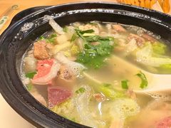 -闫家驴肉老店(华电一校店)