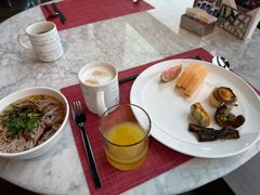 -锦厨国际自助餐厅 · 云端景观 (昆明索菲特大酒店)