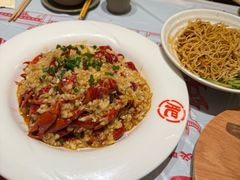 -肥肥虾庄·金牌油焖大虾(汉口城市广场店)