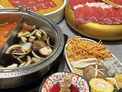 -一绪に寿喜烧(荟聚店)