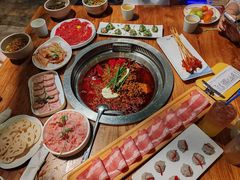 -城墙拐拐火锅(三峡广场黑金冠店)