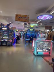 -乐多星球潮玩中心(沈阳嘉里城店)