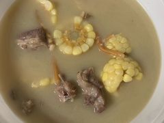 -黄桷树曹家私房菜(江与城店)