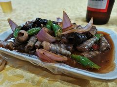 -蚝哥花姐湛江烤生蚝(美丽湾市场店)
