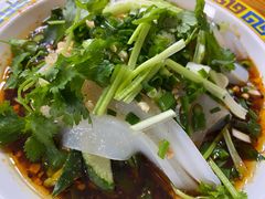 红油凉皮-胖胖板凳面