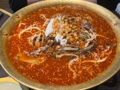 -张翻越·川渝冒菜·武汉黑鸭煲(城北万象城店)