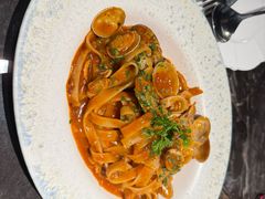 -LESCEDARS Brasserie Bistro香柏树