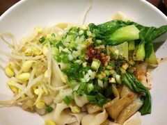油泼面-长安面坊(西点茂店)