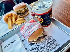 蘑菇牛肉汉堡-FATBURGER 特富客汉堡(外交公寓店)