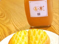 港式酥皮菠萝包-喜粤糖朝餐厅(三八广场店)