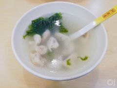 -八仙台服务区-停车场