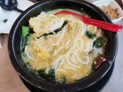 生蚝米线-灵芝妹子海鲜米线(香炉礁山姆店)