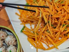 -莲餐厅·湖北菜·潜江小龙虾店(愚园路店)