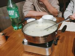 -湘力力小院·鱼汤泡饭(枫林路店)