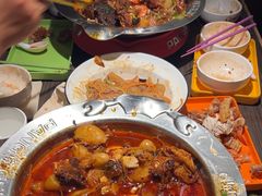-胖哥俩肉蟹煲(石家庄长安万达店)