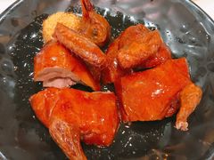 玻璃脆皮乳鸽-禄興記香港大排档(歌斐中心店)