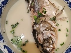-南京金牛湖巨碗鱼头