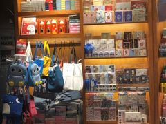 -西西弗书店&矢量咖啡(凯德晶萃广场店)