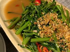 -卷心菜和避孕套餐厅(Pattaya)
