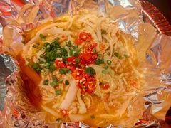 -何师烧烤Pro ·江湖川菜·小龙虾·精酿啤酒(太古里旗舰店)