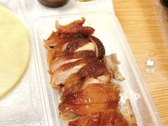 -品味斋片皮烤鸭(下沙宝龙店)